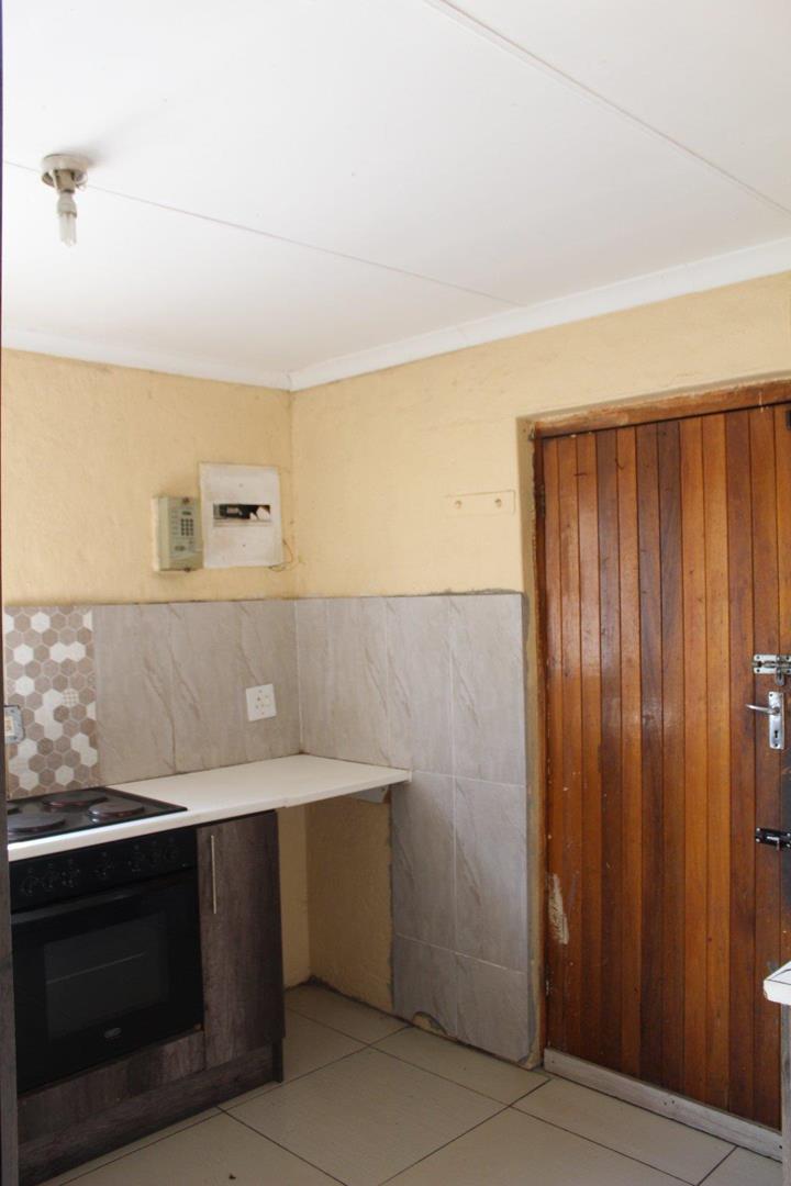 2 Bedroom Property for Sale in Acaciaville KwaZulu-Natal