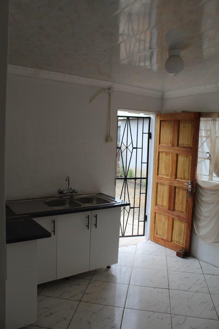 2 Bedroom Property for Sale in Ezakheni D KwaZulu-Natal