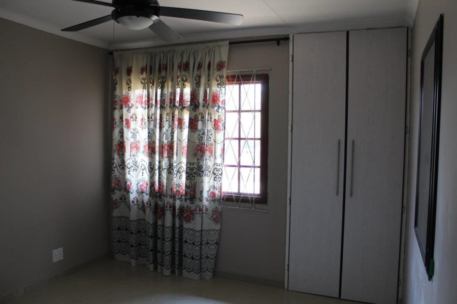 3 Bedroom Property for Sale in Acaciaville KwaZulu-Natal