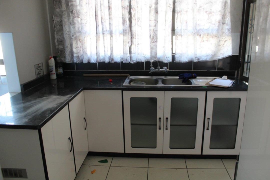 3 Bedroom Property for Sale in Acaciaville KwaZulu-Natal