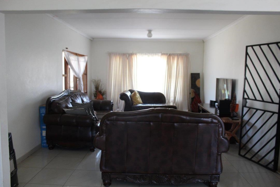 3 Bedroom Property for Sale in Rose Park KwaZulu-Natal