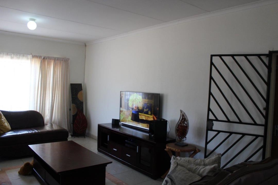 3 Bedroom Property for Sale in Rose Park KwaZulu-Natal