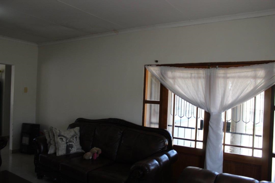 3 Bedroom Property for Sale in Rose Park KwaZulu-Natal