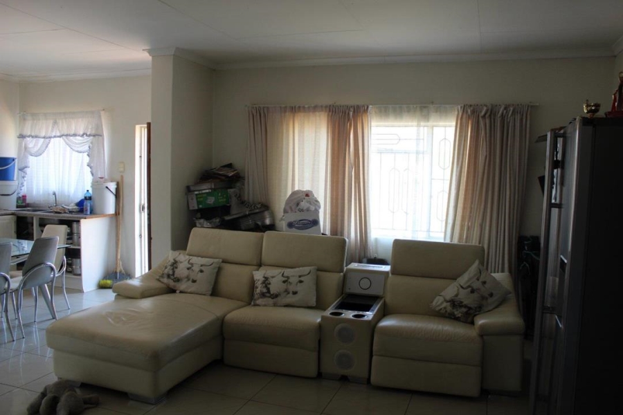 3 Bedroom Property for Sale in Rose Park KwaZulu-Natal