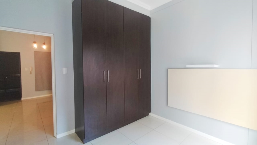 2 Bedroom Property for Sale in Umhlanga Rocks KwaZulu-Natal