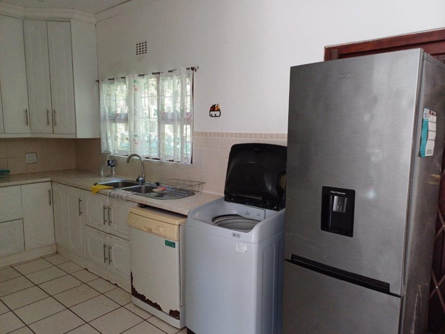 2 Bedroom Property for Sale in Leisure Bay KwaZulu-Natal