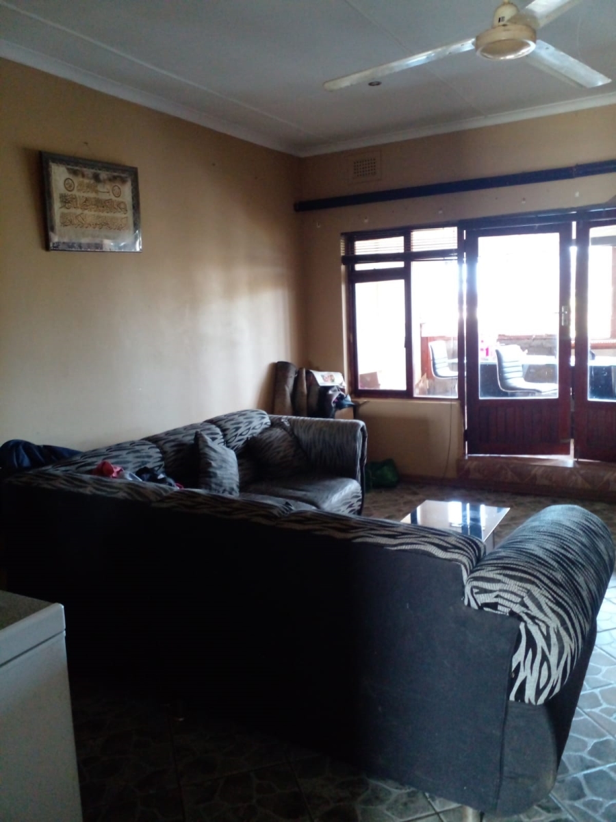 2 Bedroom Property for Sale in Hibberdene KwaZulu-Natal