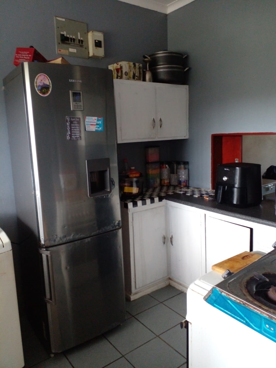 2 Bedroom Property for Sale in Hibberdene KwaZulu-Natal