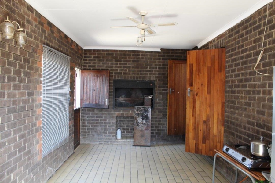 3 Bedroom Property for Sale in Modelkloof KwaZulu-Natal