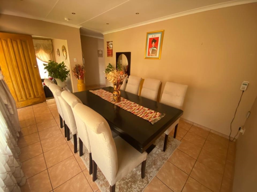 3 Bedroom Property for Sale in Van Riebeeck Park KwaZulu-Natal