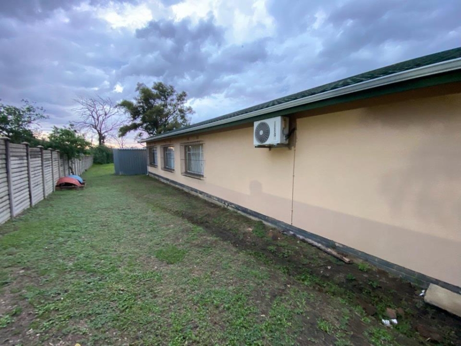 3 Bedroom Property for Sale in Hyde Park KwaZulu-Natal