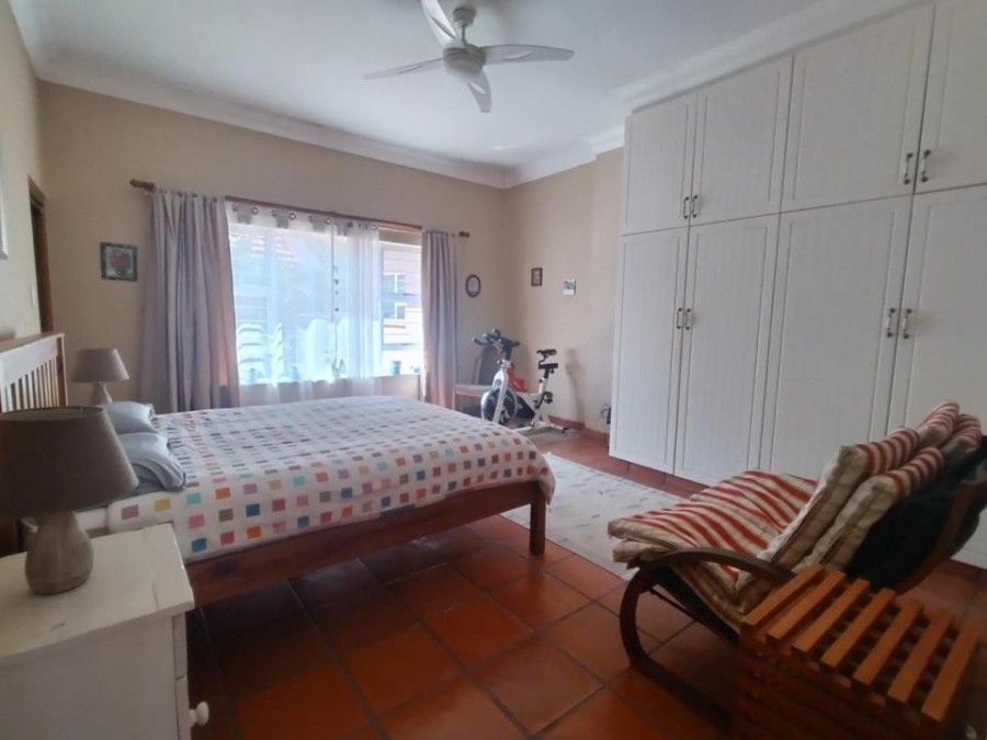 5 Bedroom Property for Sale in Margate KwaZulu-Natal