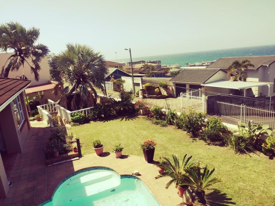 5 Bedroom Property for Sale in Margate KwaZulu-Natal