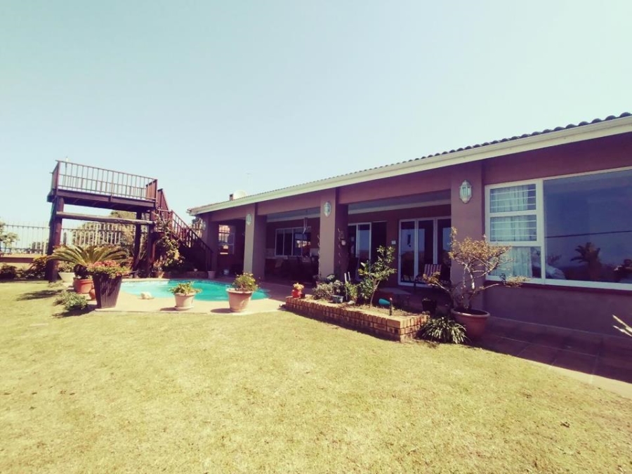 5 Bedroom Property for Sale in Margate KwaZulu-Natal