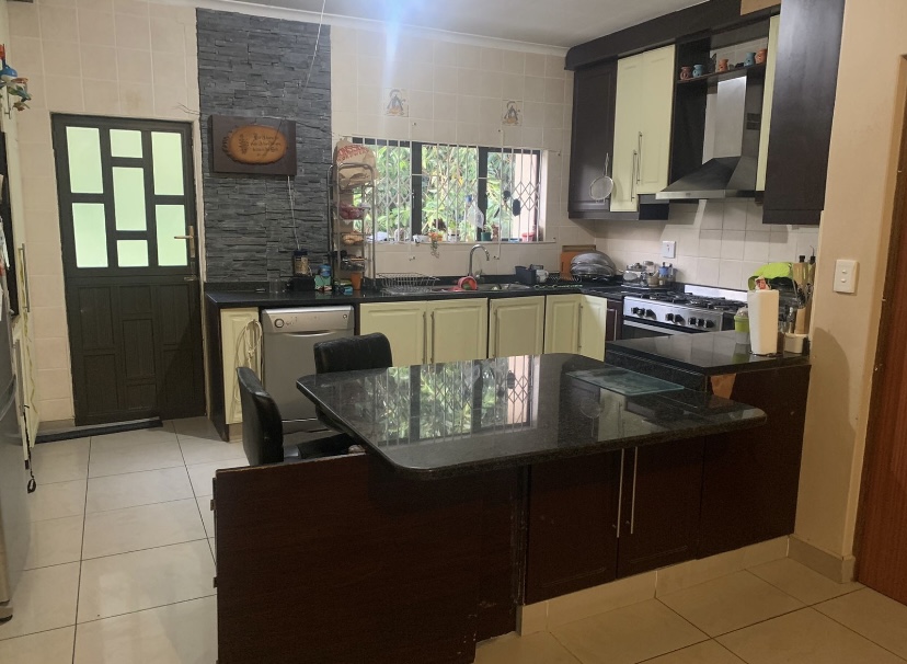 4 Bedroom Property for Sale in Silverglen KwaZulu-Natal