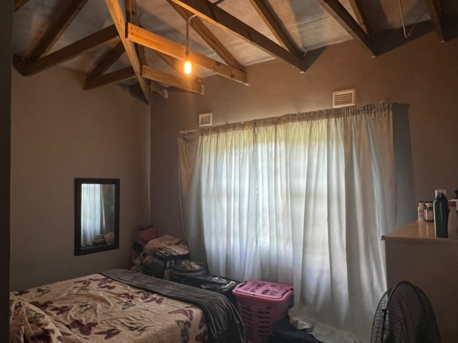 2 Bedroom Property for Sale in Folweni A KwaZulu-Natal