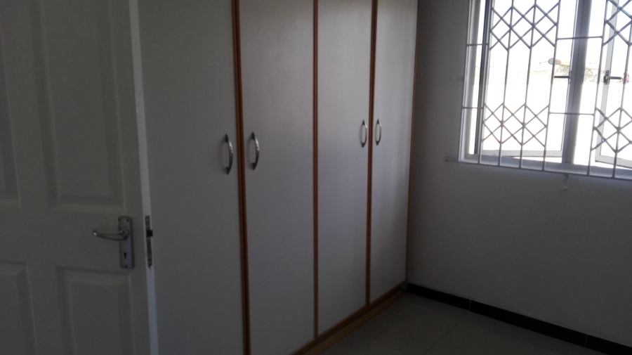 To Let 2 Bedroom Property for Rent in Havenside KwaZulu-Natal