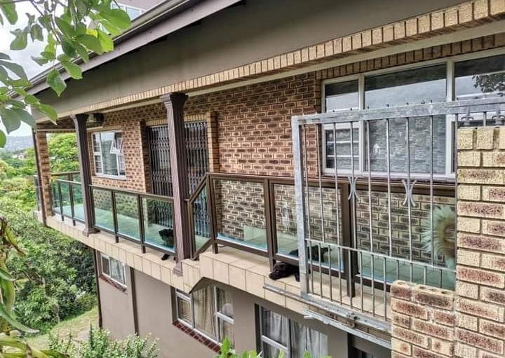 8 Bedroom Property for Sale in Clare Hills KwaZulu-Natal