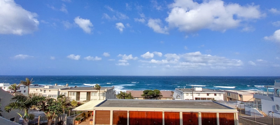 2 Bedroom Property for Sale in Manaba Beach KwaZulu-Natal