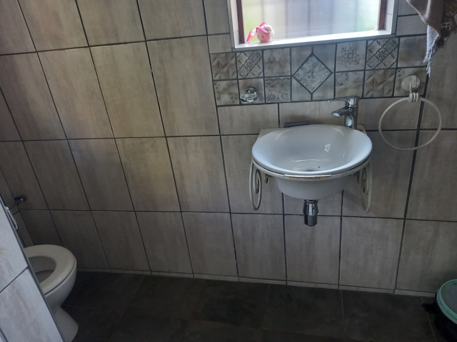 To Let 1 Bedroom Property for Rent in Durban North KwaZulu-Natal