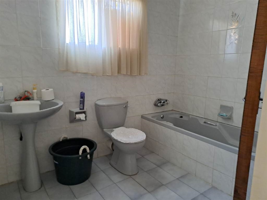 4 Bedroom Property for Sale in Limit Hill KwaZulu-Natal