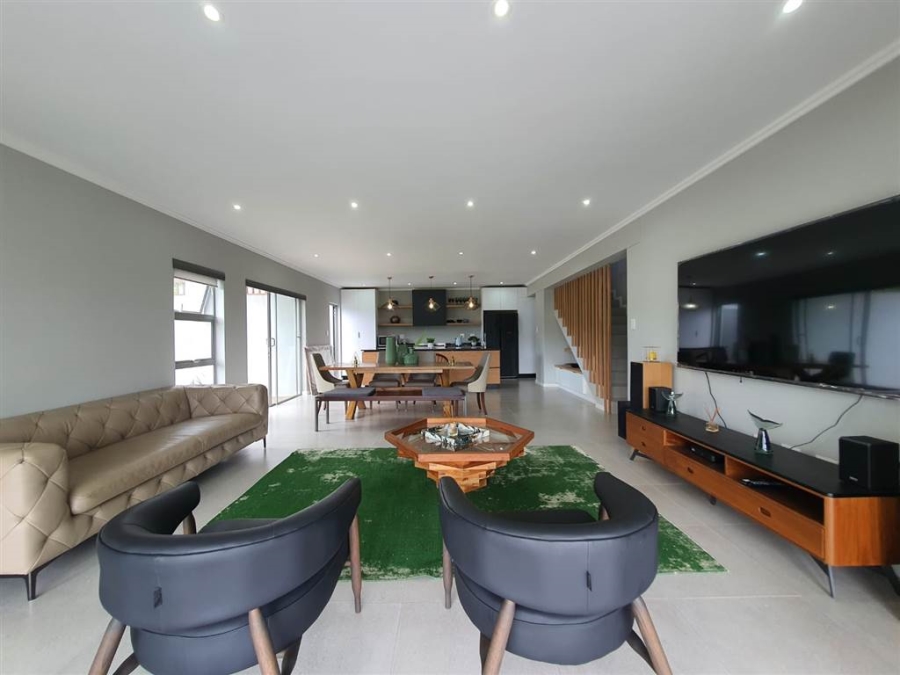 3 Bedroom Property for Sale in Palm Lakes Estate KwaZulu-Natal