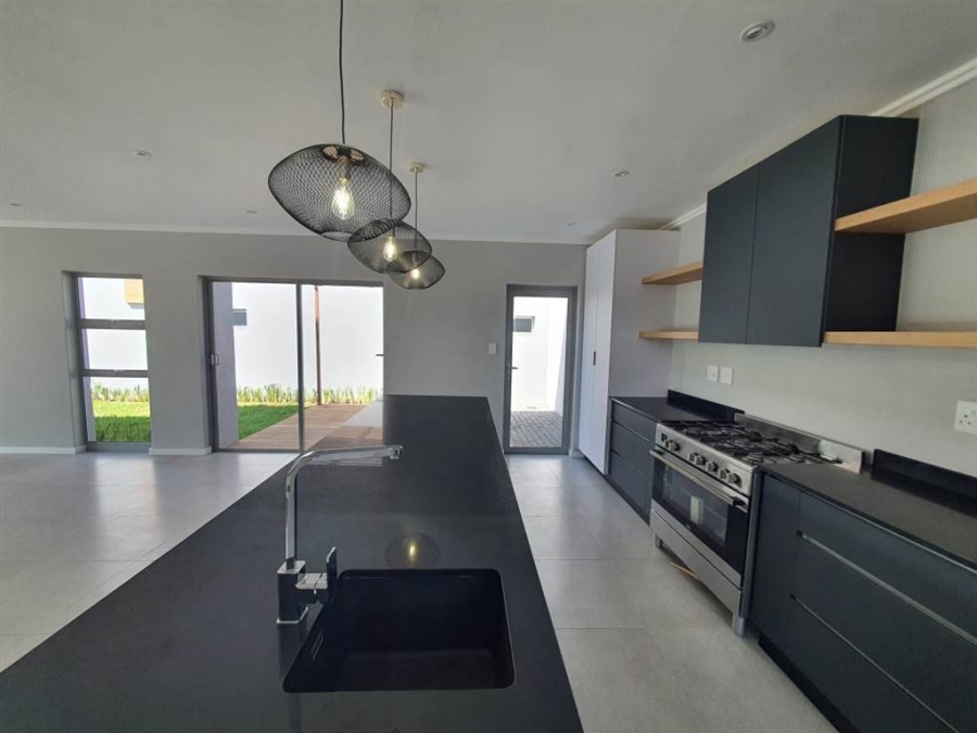 3 Bedroom Property for Sale in Palm Lakes Estate KwaZulu-Natal