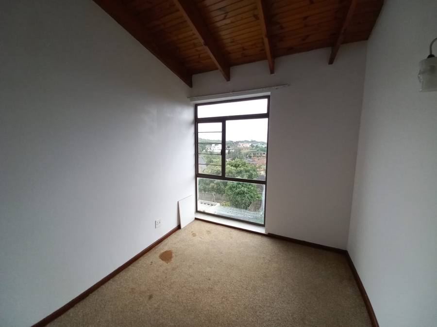 2 Bedroom Property for Sale in Woodhaven KwaZulu-Natal