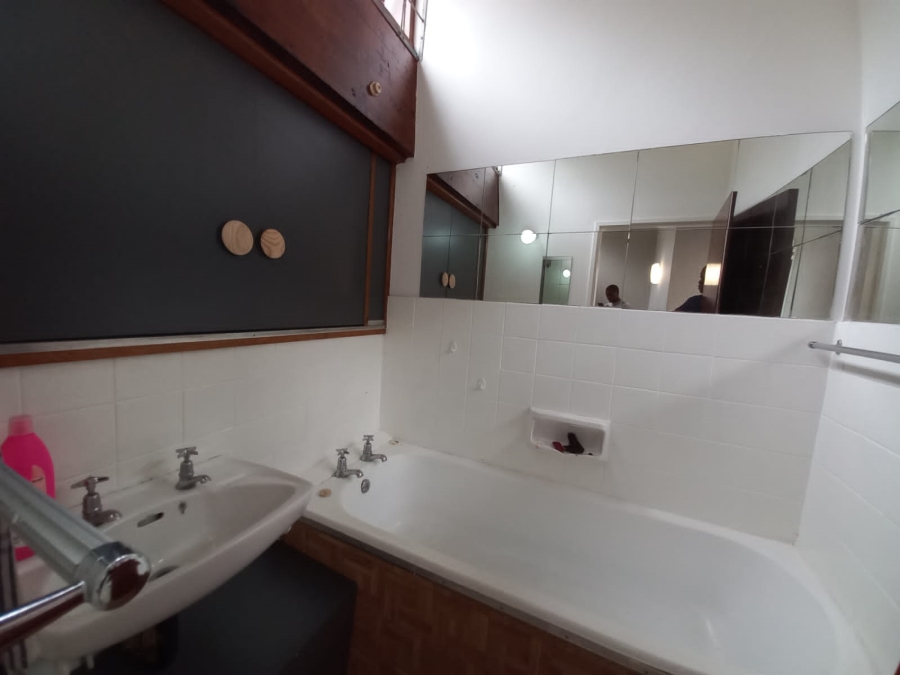 2 Bedroom Property for Sale in Woodhaven KwaZulu-Natal