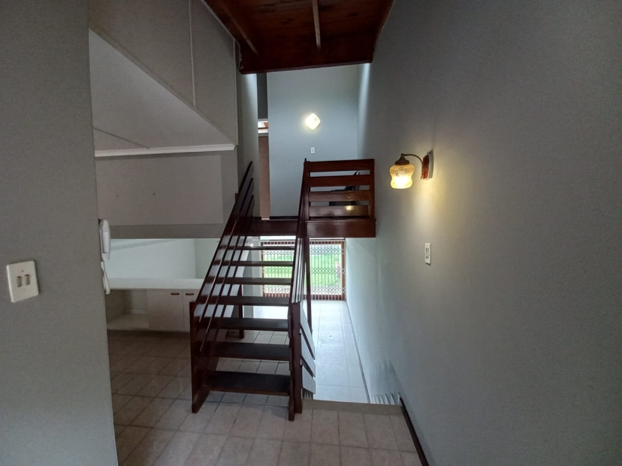 2 Bedroom Property for Sale in Woodhaven KwaZulu-Natal