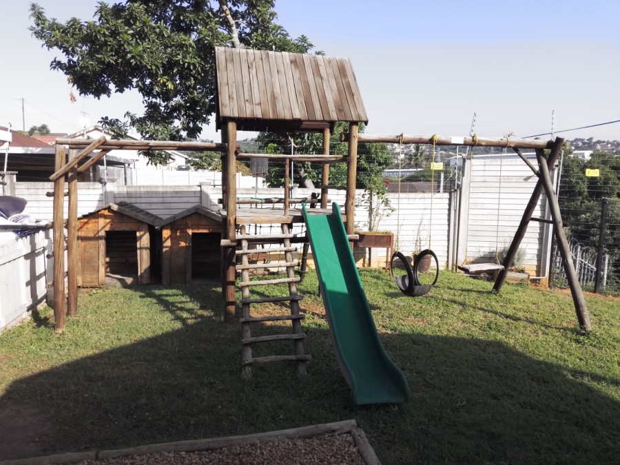 To Let 3 Bedroom Property for Rent in Avoca Hills KwaZulu-Natal