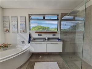 3 Bedroom Property for Sale in Palm Lakes Estate KwaZulu-Natal