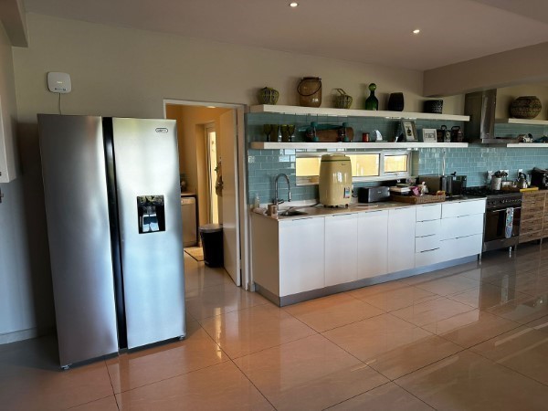 5 Bedroom Property for Sale in Durban Central KwaZulu-Natal