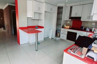 3 Bedroom Property for Sale in Northcroft KwaZulu-Natal