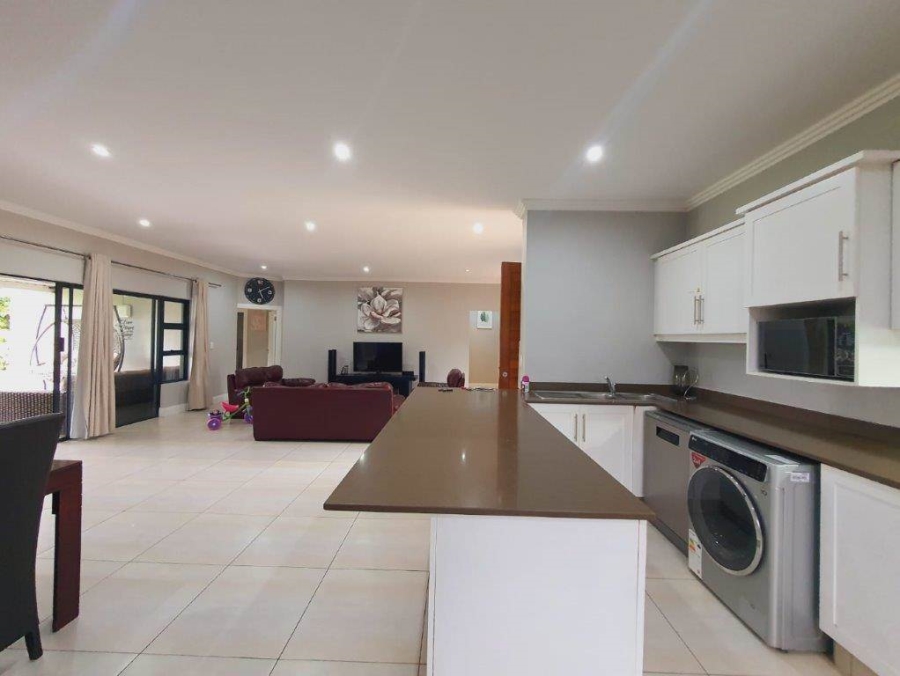4 Bedroom Property for Sale in Palm Lakes Estate KwaZulu-Natal