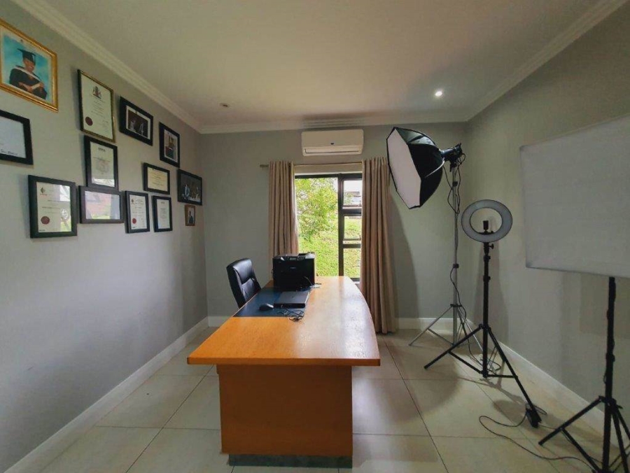 4 Bedroom Property for Sale in Palm Lakes Estate KwaZulu-Natal