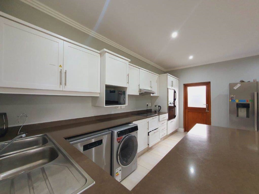 4 Bedroom Property for Sale in Palm Lakes Estate KwaZulu-Natal