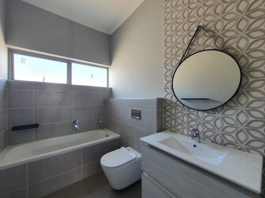3 Bedroom Property for Sale in Palm Lakes Estate KwaZulu-Natal