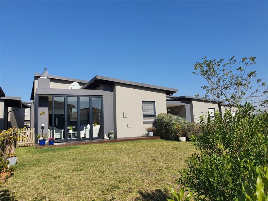 3 Bedroom Property for Sale in Palm Lakes Estate KwaZulu-Natal