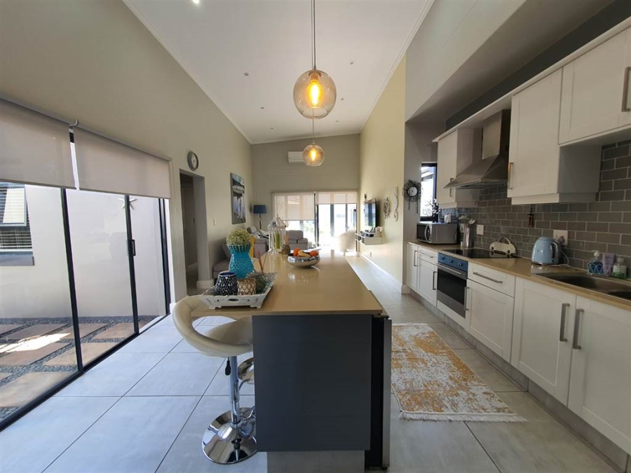 3 Bedroom Property for Sale in Palm Lakes Estate KwaZulu-Natal