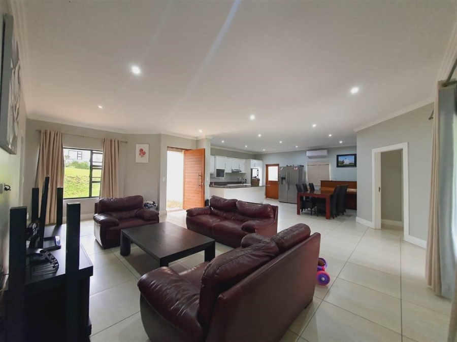 4 Bedroom Property for Sale in Palm Lakes Estate KwaZulu-Natal