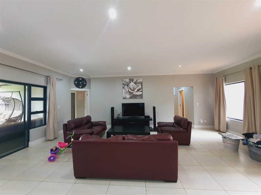 4 Bedroom Property for Sale in Palm Lakes Estate KwaZulu-Natal
