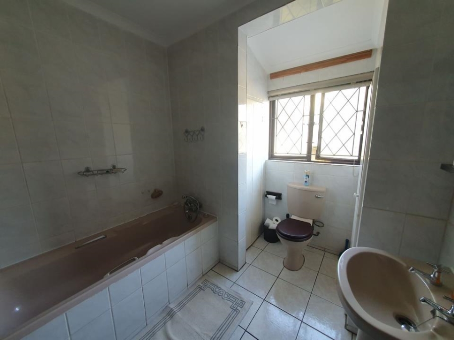 3 Bedroom Property for Sale in Meer En See KwaZulu-Natal