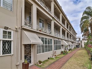 2 Bedroom Property for Sale in Essenwood KwaZulu-Natal