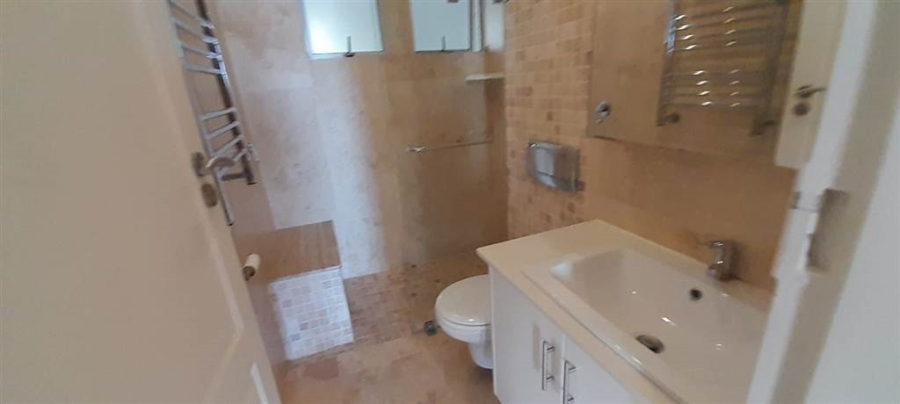 4 Bedroom Property for Sale in Umhlanga Rocks KwaZulu-Natal