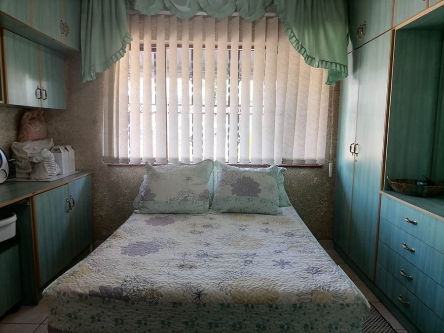 3 Bedroom Property for Sale in Havenside KwaZulu-Natal