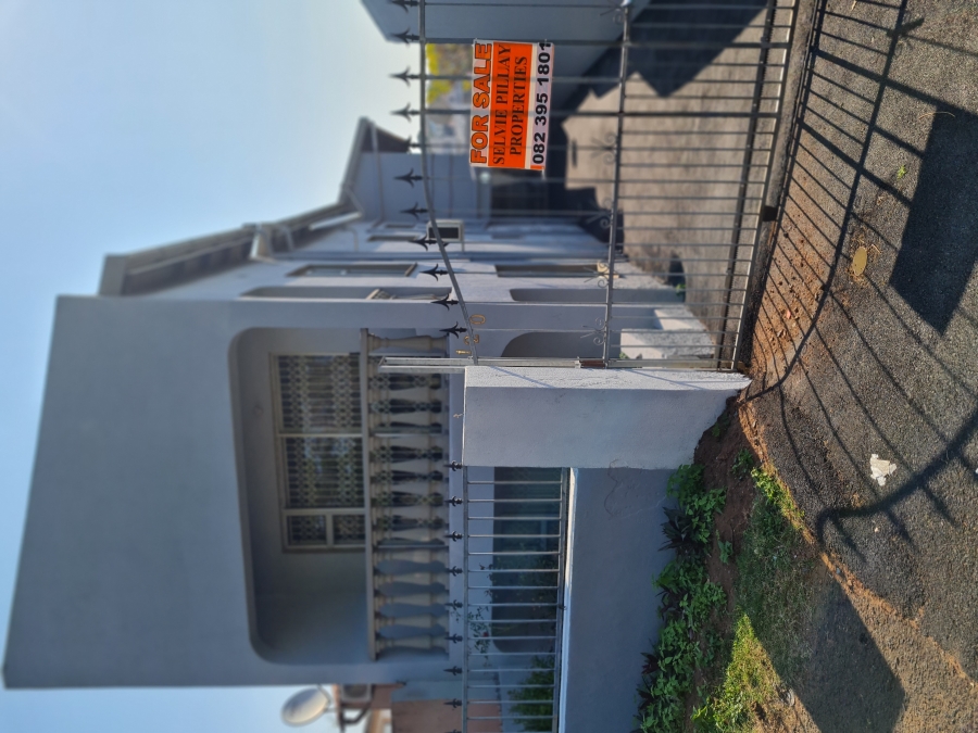 4 Bedroom Property for Sale in Chatsworth Central KwaZulu-Natal