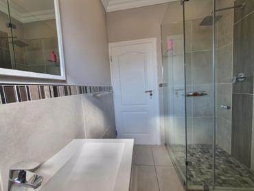 3 Bedroom Property for Sale in Palm Lakes Estate KwaZulu-Natal