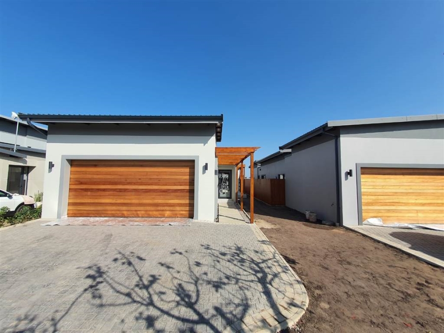 3 Bedroom Property for Sale in Palm Lakes Estate KwaZulu-Natal