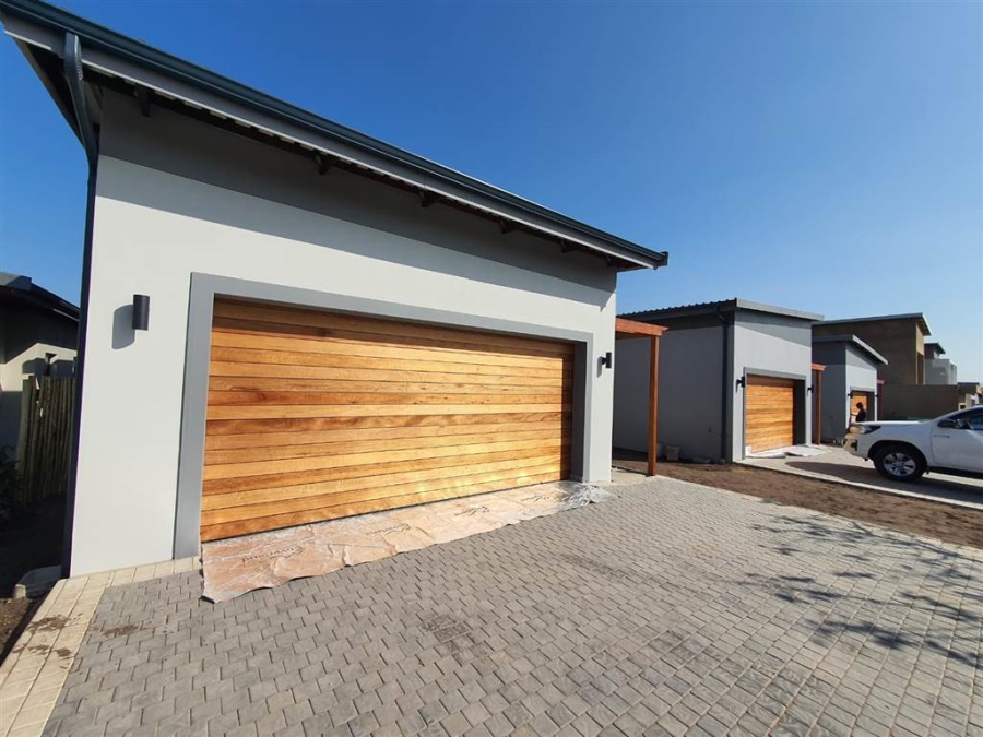 3 Bedroom Property for Sale in Palm Lakes Estate KwaZulu-Natal